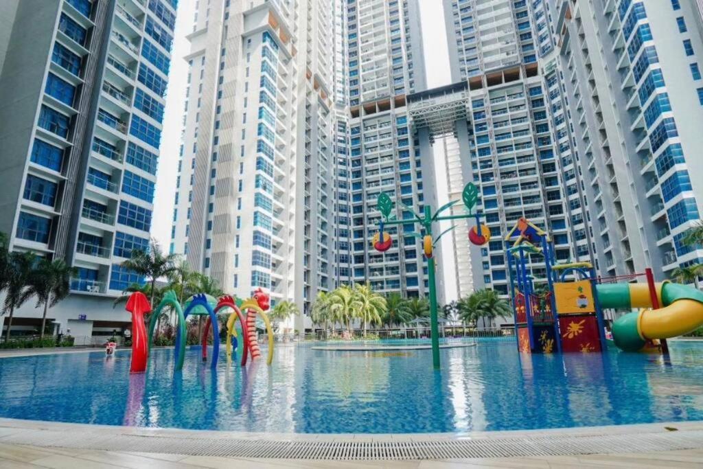 Instay Atlantis - The Orange Malacca ภายนอก รูปภาพ